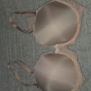Dream AngelsSmooth & Lace Lightly Lined Classic Coverage Demi Bra